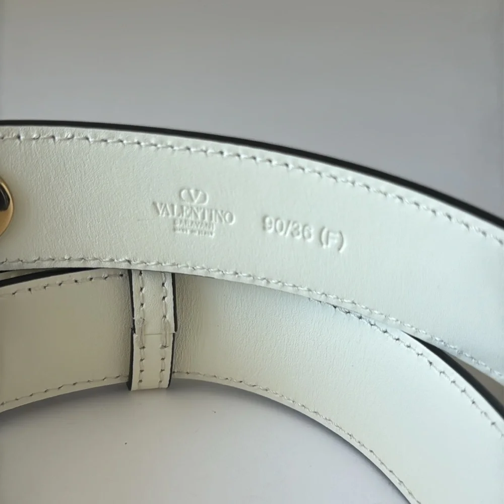 Valentino Garavani Belt VLOGO Locker Buckle Leather Ivory 90/36